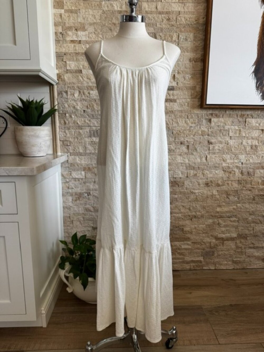 Billabong White Gauze Maxi Dress NWOT Size Large
